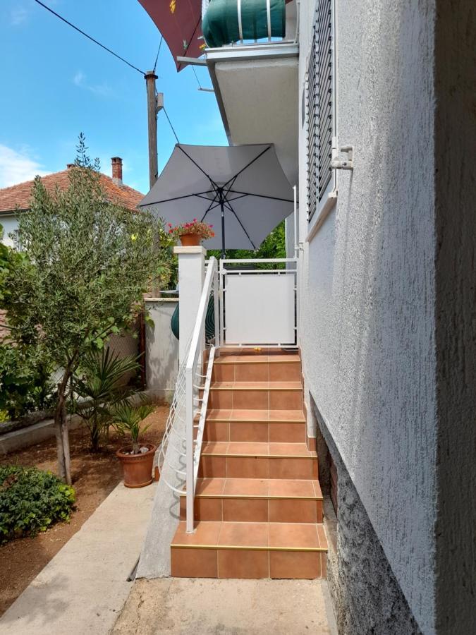 Apartment Gotovina Biograd Na Moru
