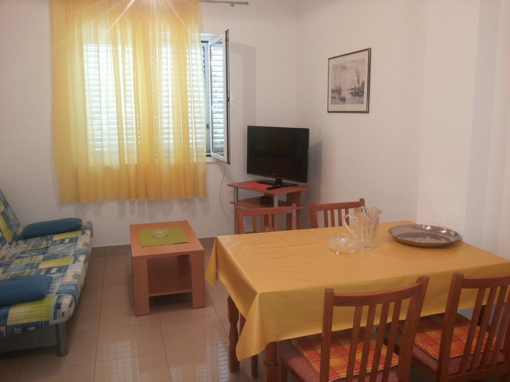 Apartment Gotovina Biograd Na Moru